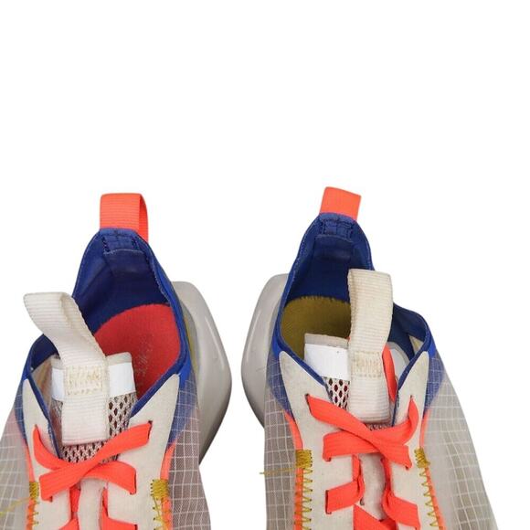 Nike Shoes Womens 5 Athletic Trainer Vista Lite Running Sneakers White Crimson - Picture 4 of 13